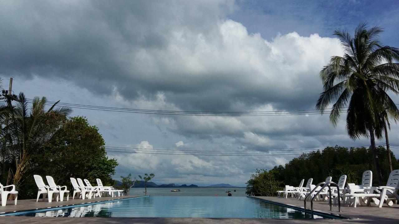 Kohmook The Sun Great Resort Ko Mook Buitenkant foto